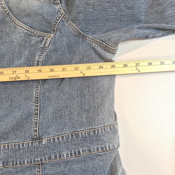 Venezia Womens Denim Jacket Blue Button Front Plus Size 22 24 Western Barn Coat - Picture 11 of 12